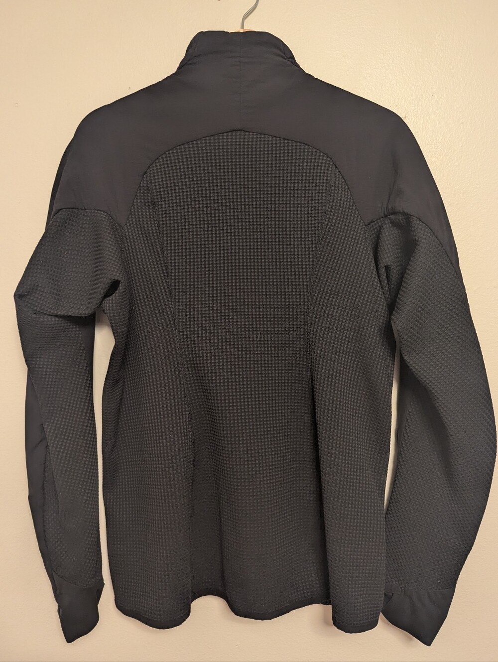 Patagonia Women's Nano-Air Light Hybrid Jacket - Picture 3 of 8